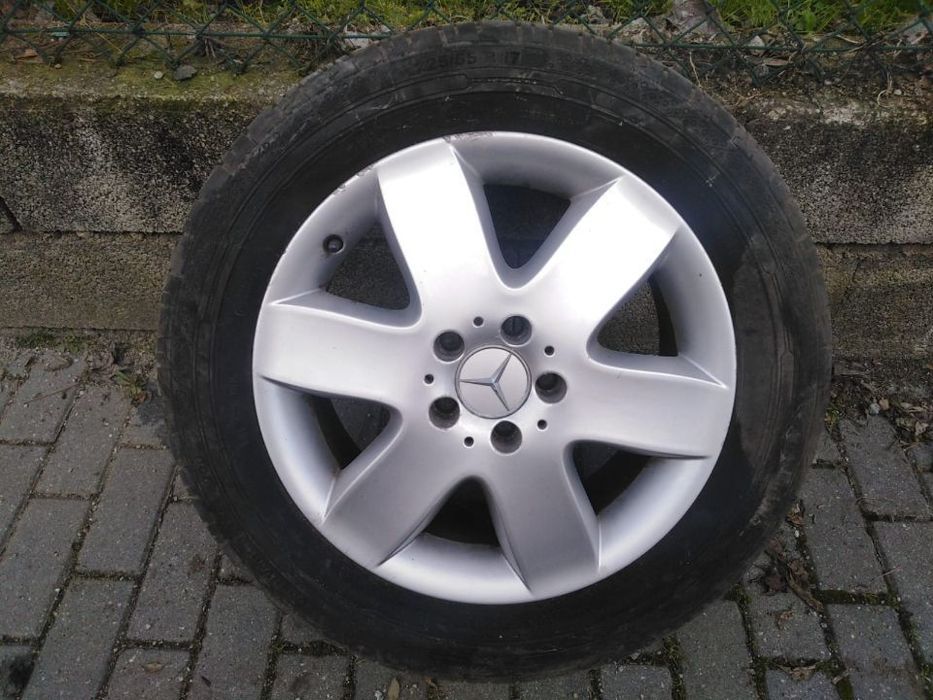 Jogo de jantes com pneus 255/55/R17 Mercedes R17
