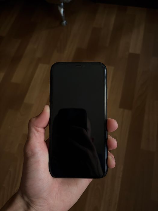 iPhone Xr 64 гб в черном цвете
