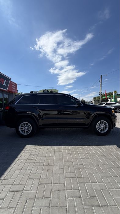 Jeep Grand Cherokee Джип Гранд Чірокі LAREDO 4*4 2019 р 3.6 V6 Газ/Бенз 8 АКПП (ZF)
