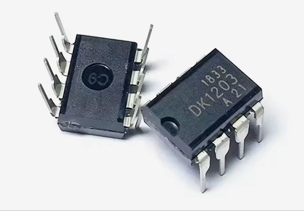 Мікрочіпи контролерів живлення/заряду IP5306 та DK1203 (даташит)