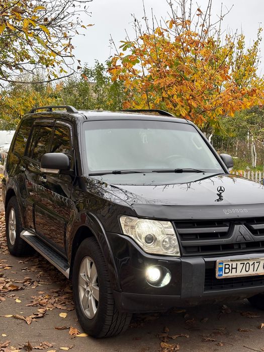 Мітсубісі паджеро вагон