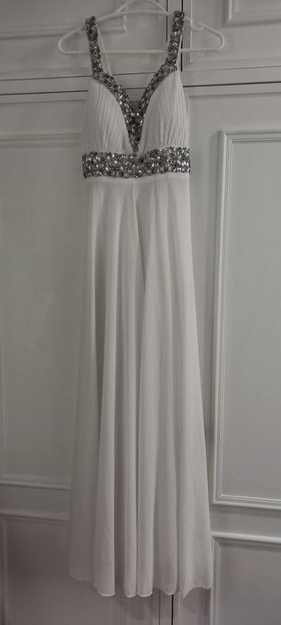 Vestido de cerimónia branco com pedras