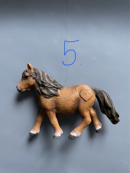 Figurka koń konik Schleich źrebię