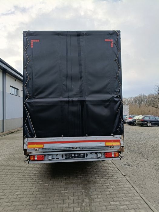 Przyczepa Jednoosiowa Firanka