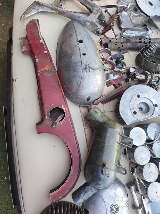 Поршневая группа новая на мотоцикл ЯВА-360 Старуха, Старушка