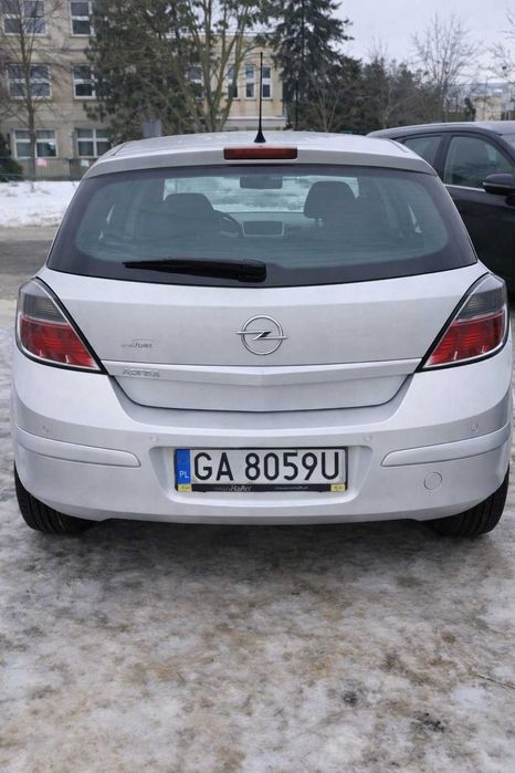 Opel Astra Opel Astra III właściciel od 2013 roku zadbany