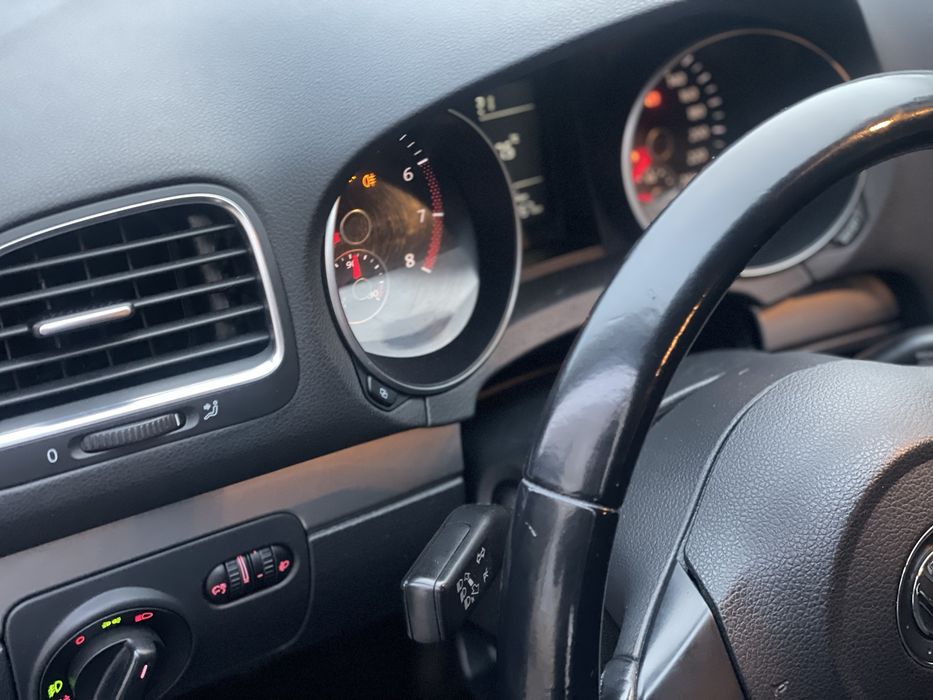 Volkswagen Golf 2011 р.1.4 бензин