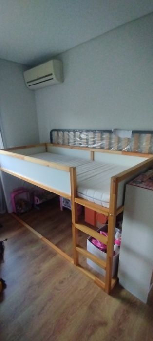 Cama criança com colchão reversível