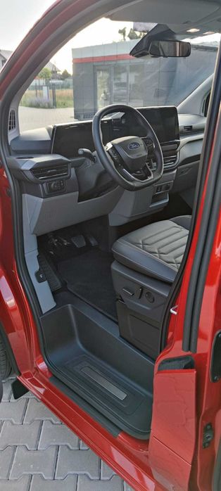 Wynajem BUS 9os. FORD MK2 TOURNEO TITANIUM Automat L2 170KM 2024 4x4