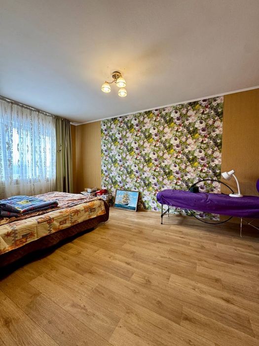 Продам дуже гарний будинок. Біля лівого берегу.