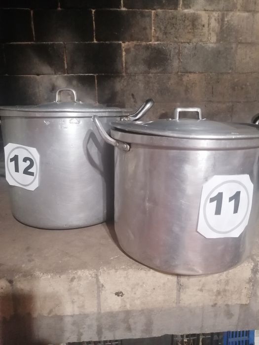 Tachos-Panelas-e outros utensílios em Alumínio - ver descrição