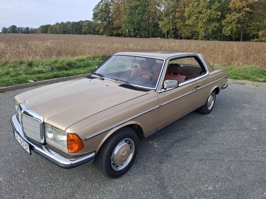 Sprzedam Mercedes 230 CE 1982 rok