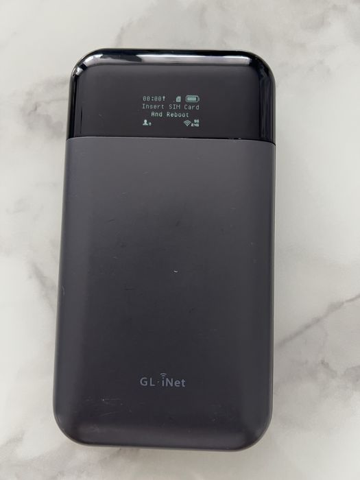 Router GL-750C4. 7000mah.