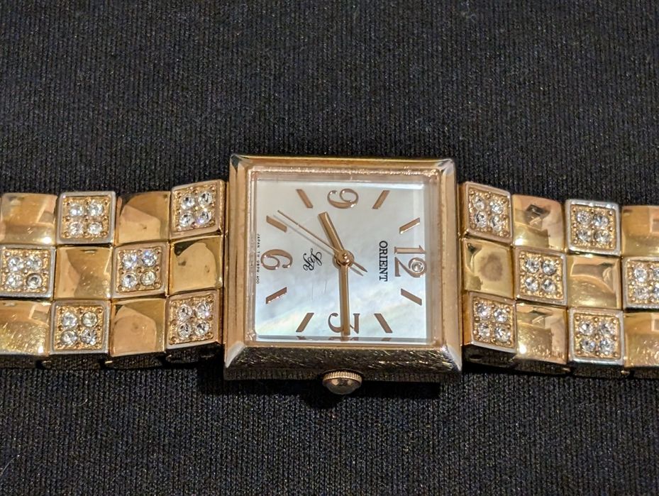 женские часы Orient