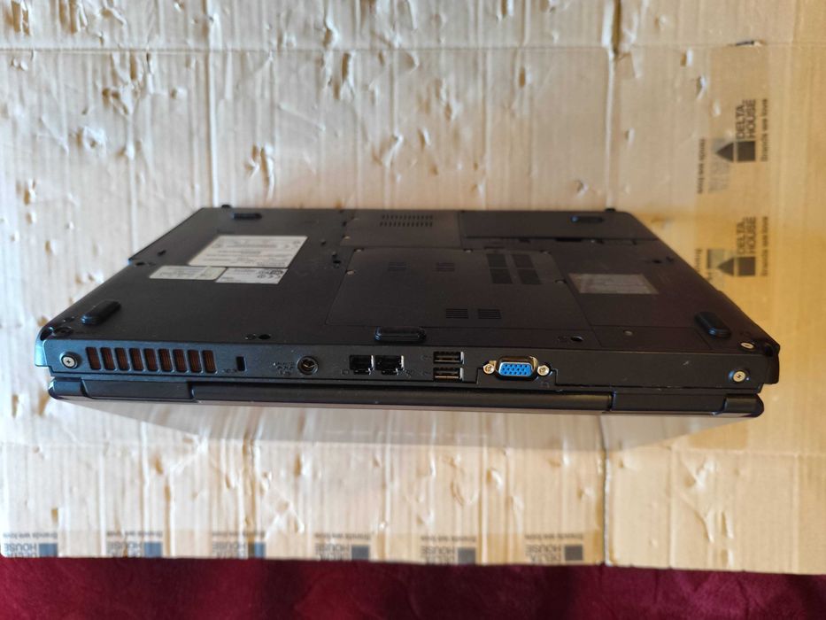 Portátil Toshiba Satellite para Peças – Não Liga