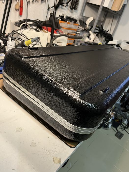 Vendo Fractal Ax8 mais pedalboard.