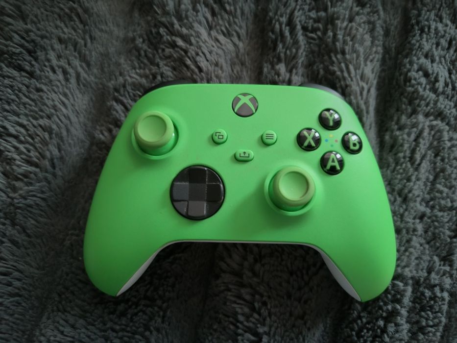 Kontroler Xbox One/Series - Velocity Green