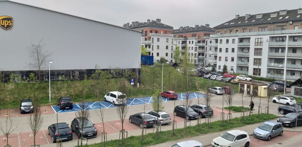 Miejsce parkingowe, parking zewnetrzny