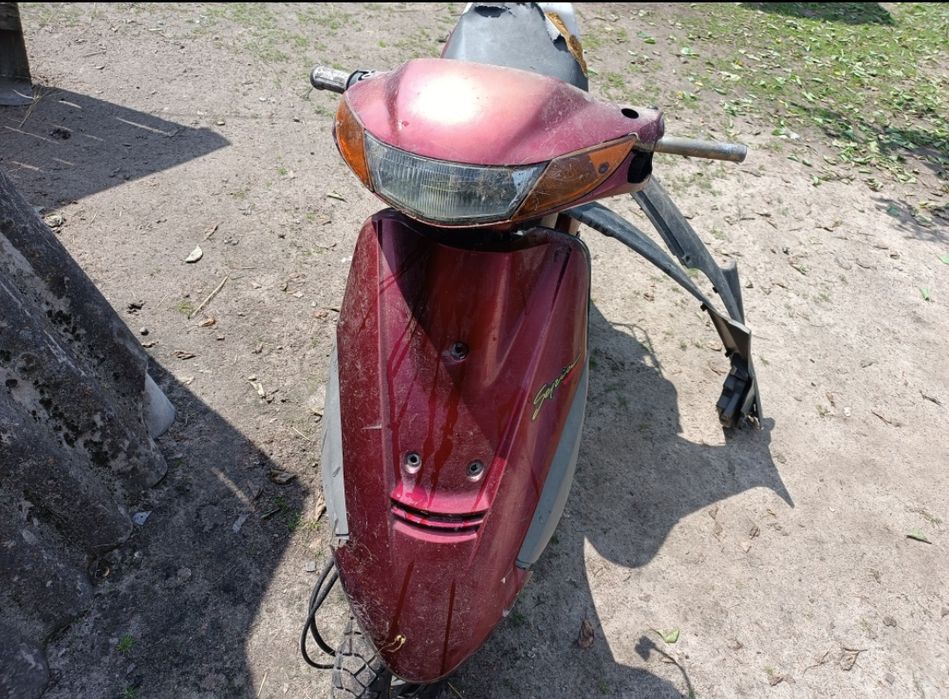 Запчастини до сузуки сепія клюв,бочини, пол, стоп,ліжи.