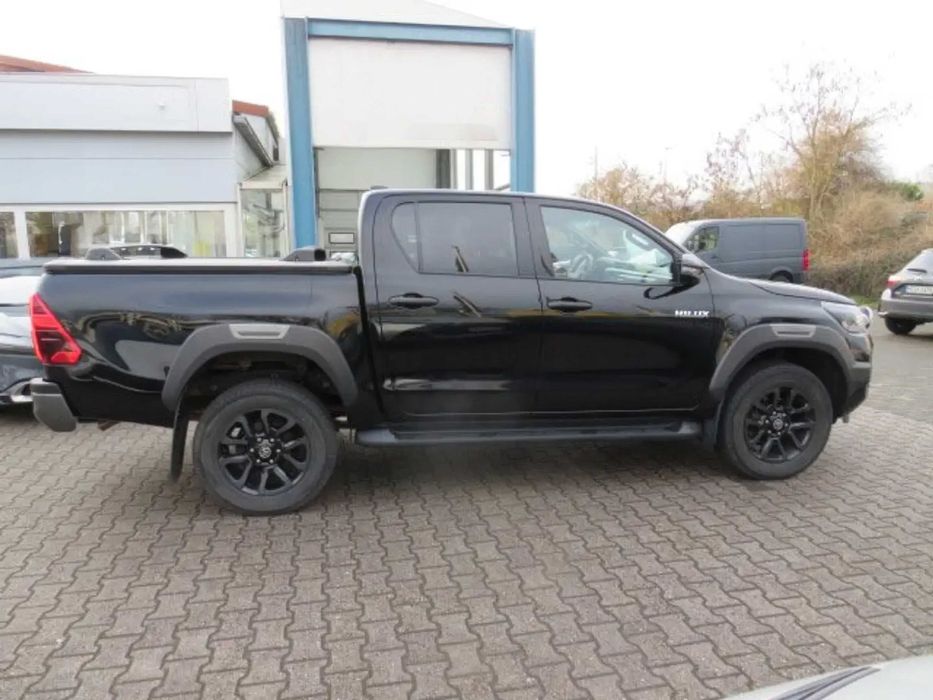 Toyota Hilux      2022