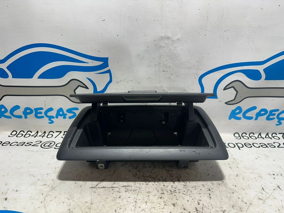 Porta Luva Compartimento BMW Serie 1 E87 E88 E81 E82 9211788 2004 -