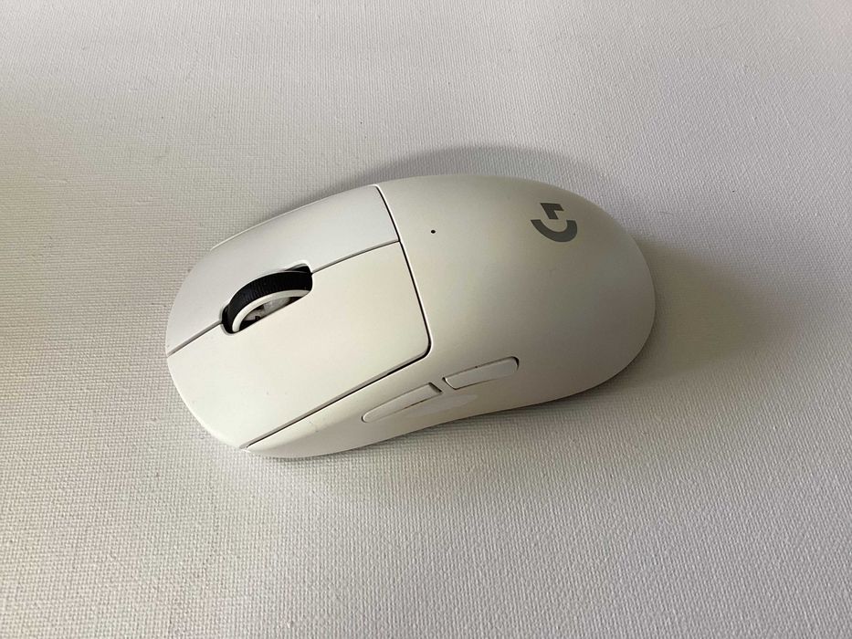 Logitech PRO X Superlight myszka