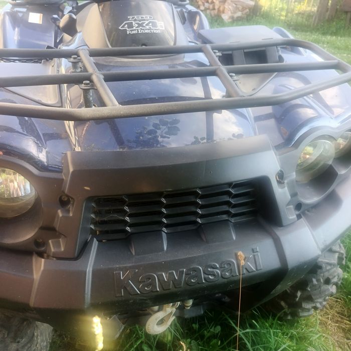 Квадроцикл Кавасакі Брут 750