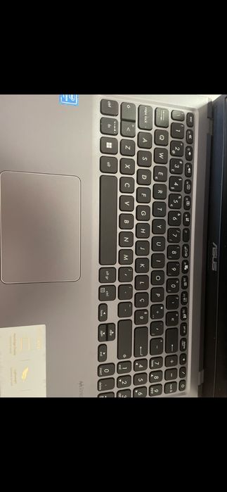 Portatil asus novo