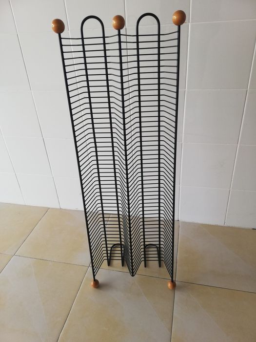 Suporte para arrumação de CD