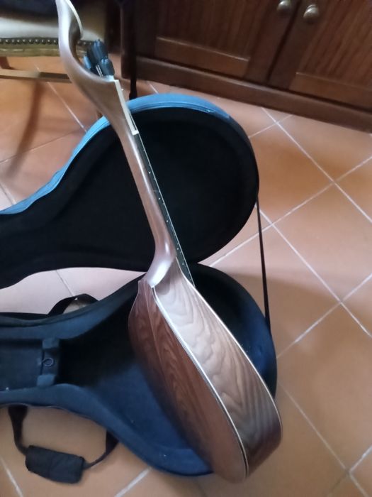 Guitarra Portuguesa