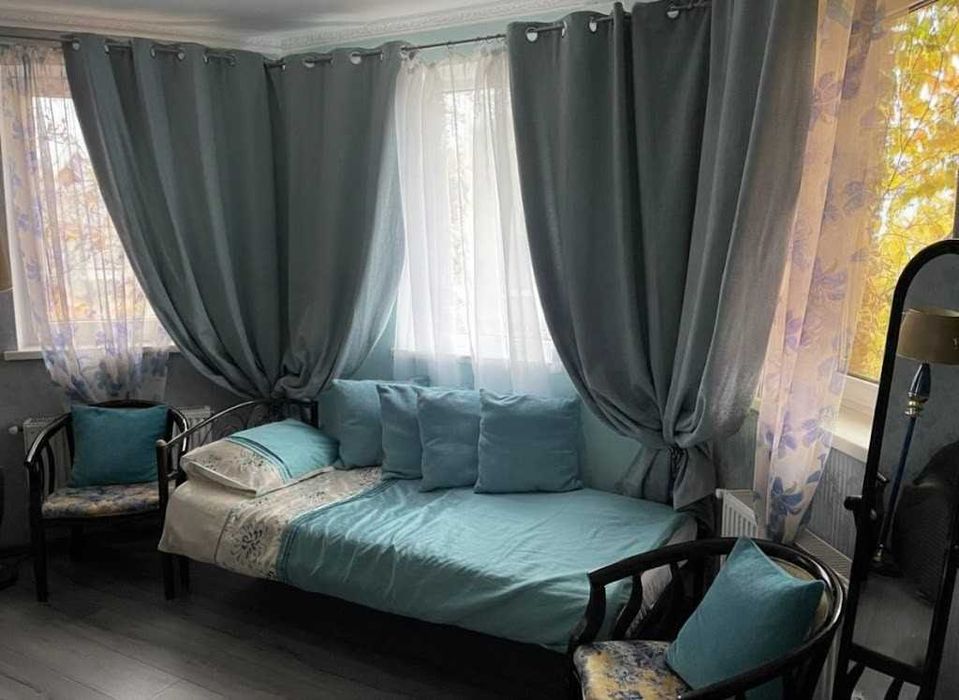 Продаж діючого готелю 900м². 16 номерів. Ресторан. Б'юті-послуги. Центр. ID:721