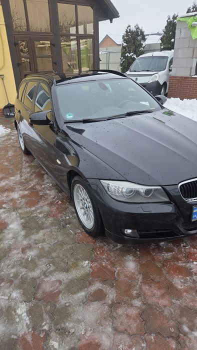 BMW e91 320d 2011рік