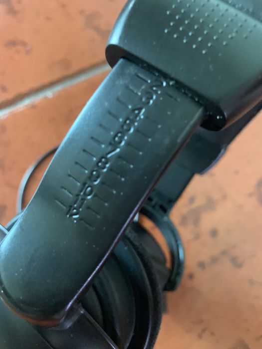 Auscultadores em bom estado