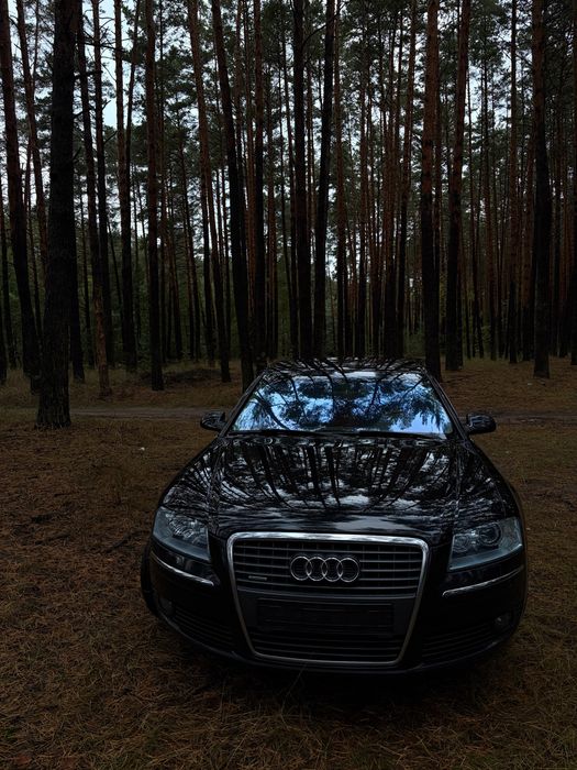 Audi A8L 4.2 Quattro