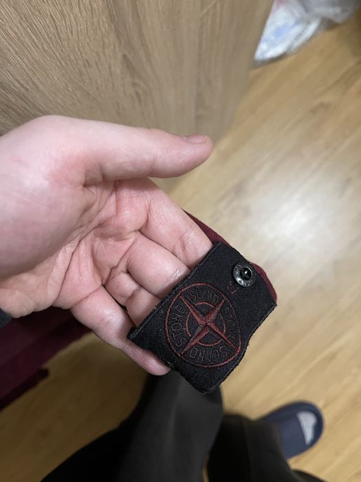 Stone island off dye