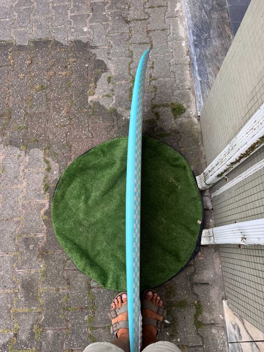 Prancha de Surf Shortboard 5'8" – 33L – Quase Nova