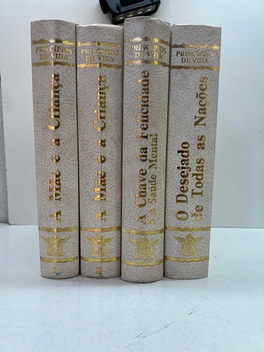 4 Volumes da Colecção "Princípios da Vida"