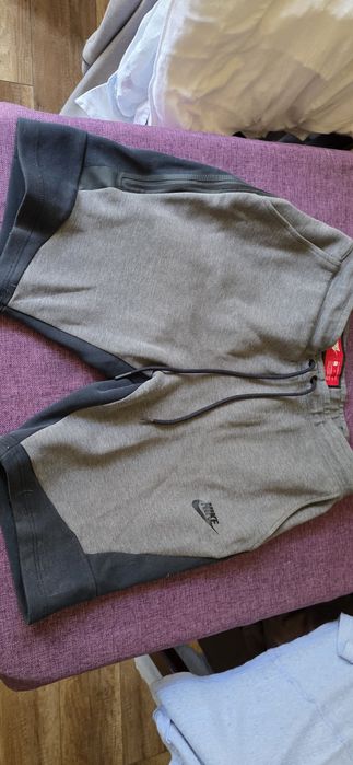 Nike tech flece spodenki s