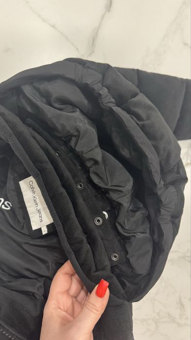 Куртка дитяча calvin klein, розмір 104-110 см
