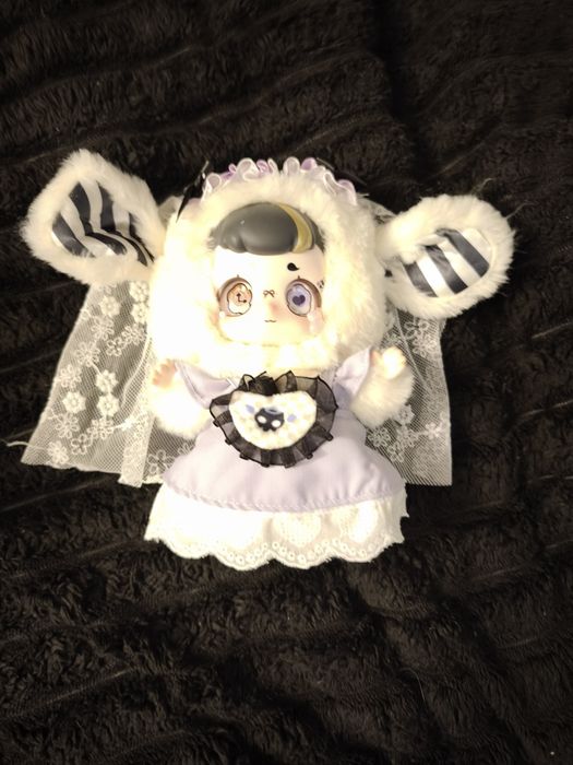 KASA Fantastic Dream Series CHASE Keychain 1/96