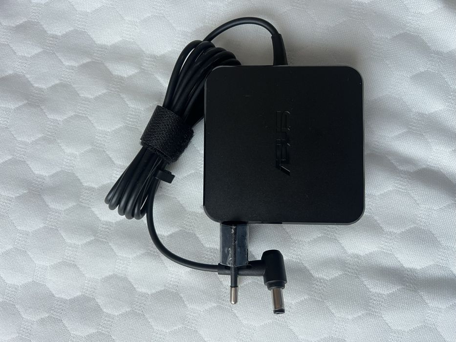 Блок живлення Asus, ADP-65DWA, новий
