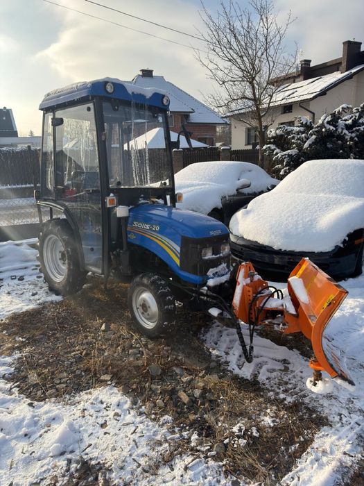 Traktorek komunalny  Solis 20 pług posypywarka