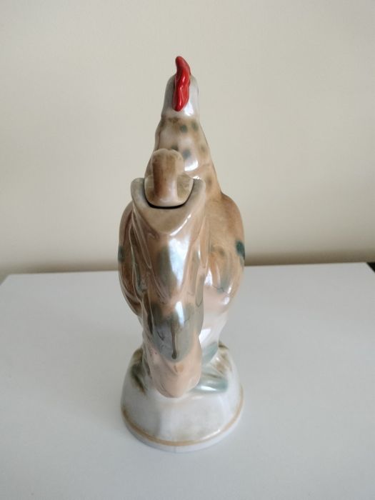 Фарфоровий півень-штоф.