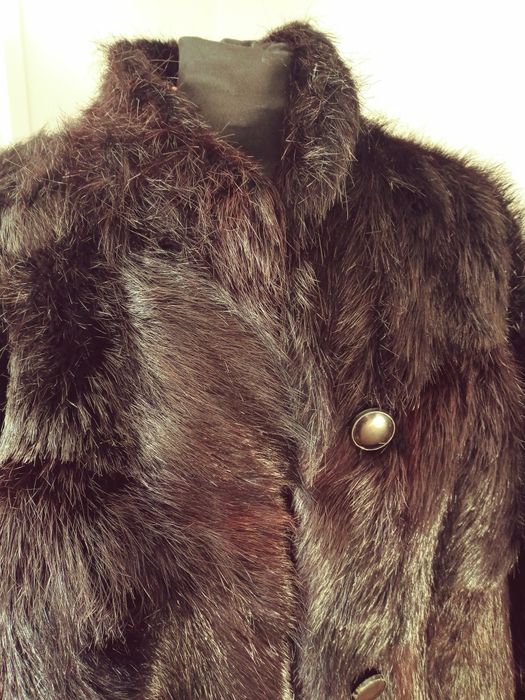 Futro czarne dlugi wlos natura nutria XL