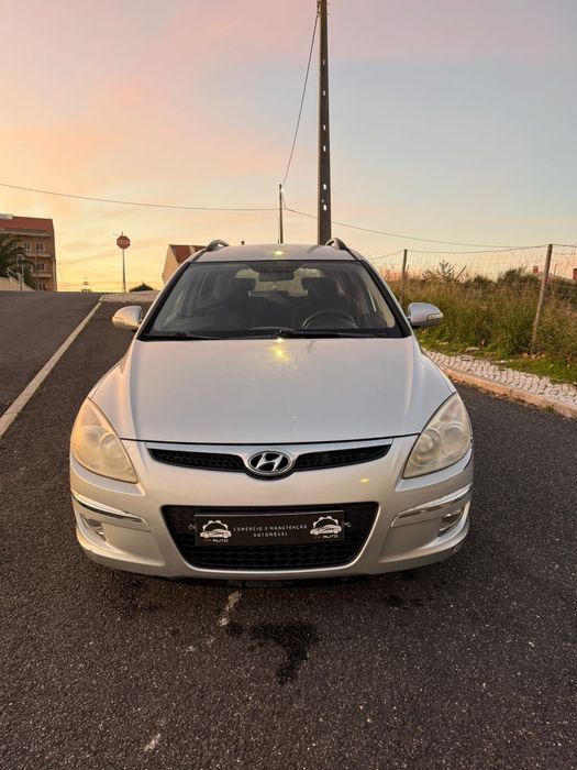 Hyundai i30 sw crd poucos kms