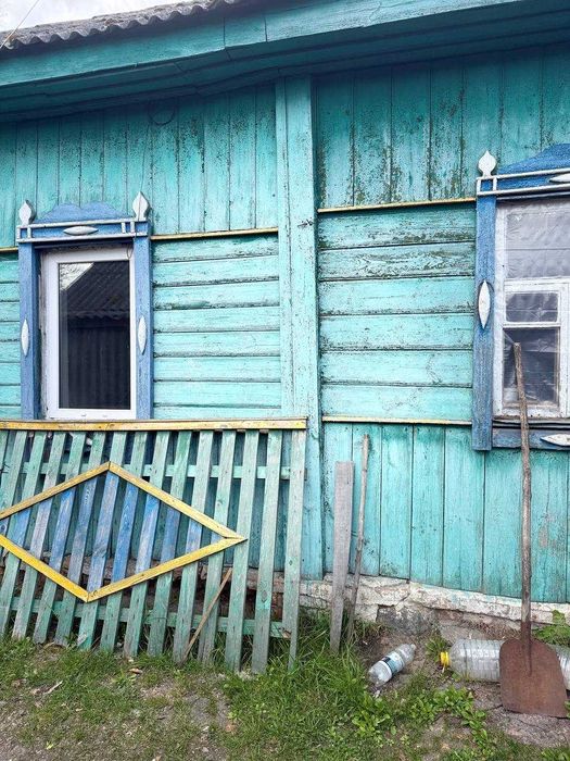 Продаж будинку в центрі с. Ріпки з приватизованою ділянкою!