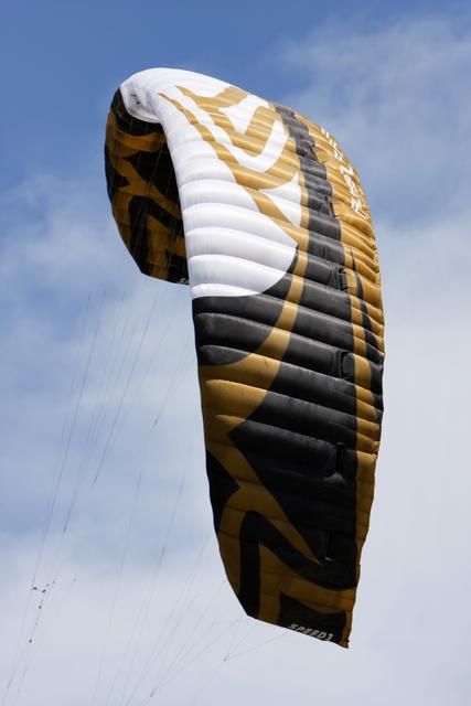 Flysurfer Speed3 Deluxe Edition 15m – A Máquina de Vento Fraco