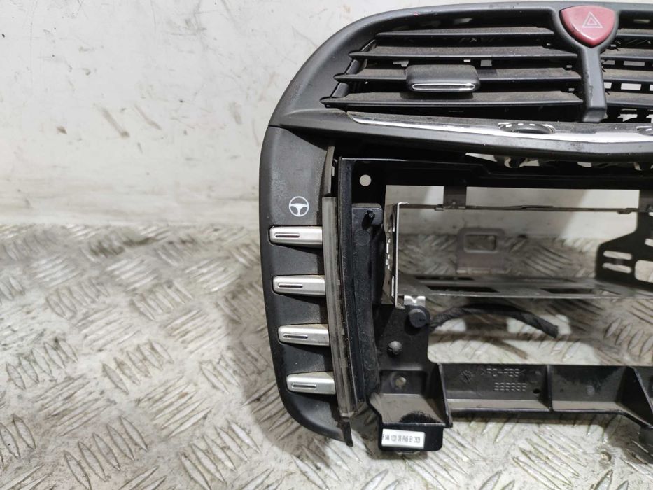 Lancia Delta III Ramka Radia Kratki Nawiewu Przełączniki