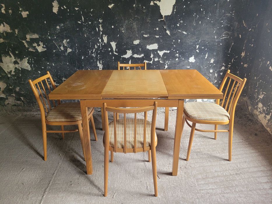 Stół rozkładany vintage  Czechosłowacja  lata 70 prl