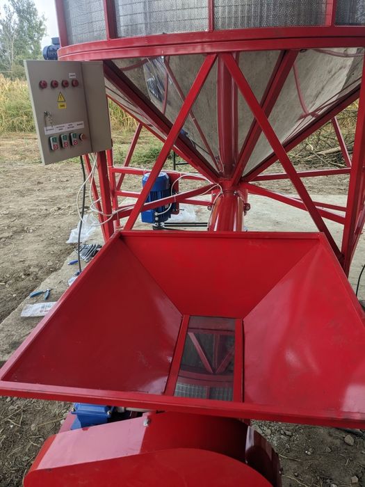 Зерносушілка мобільна